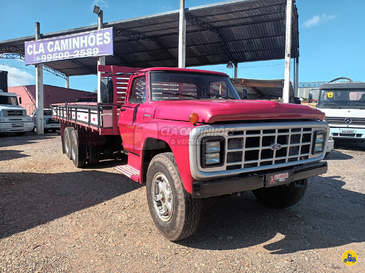CAMINHAO FORD F13000 Carga Seca Truck 6x2 CLA Caminhões e Veículos JUNDIAI SÃO PAULO SP